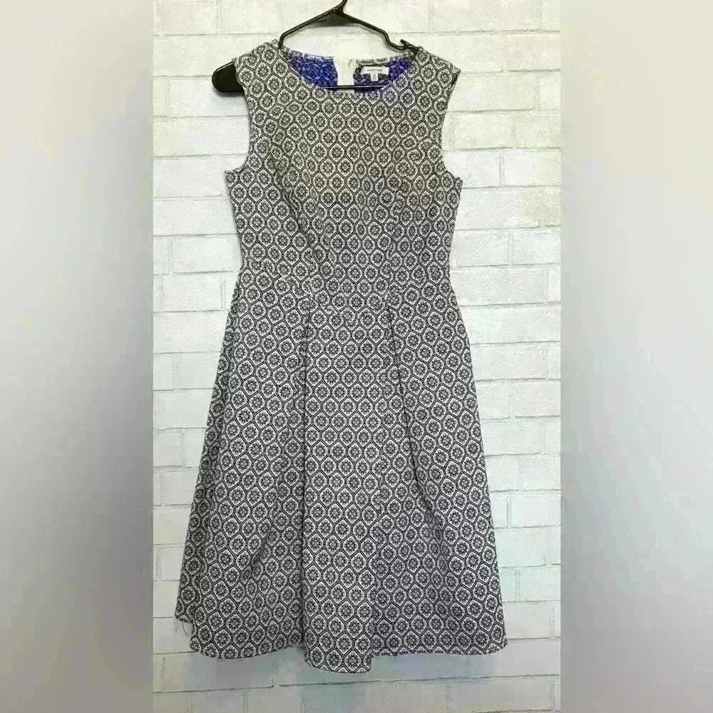 Max Studio pleated Printed Dress size Medium